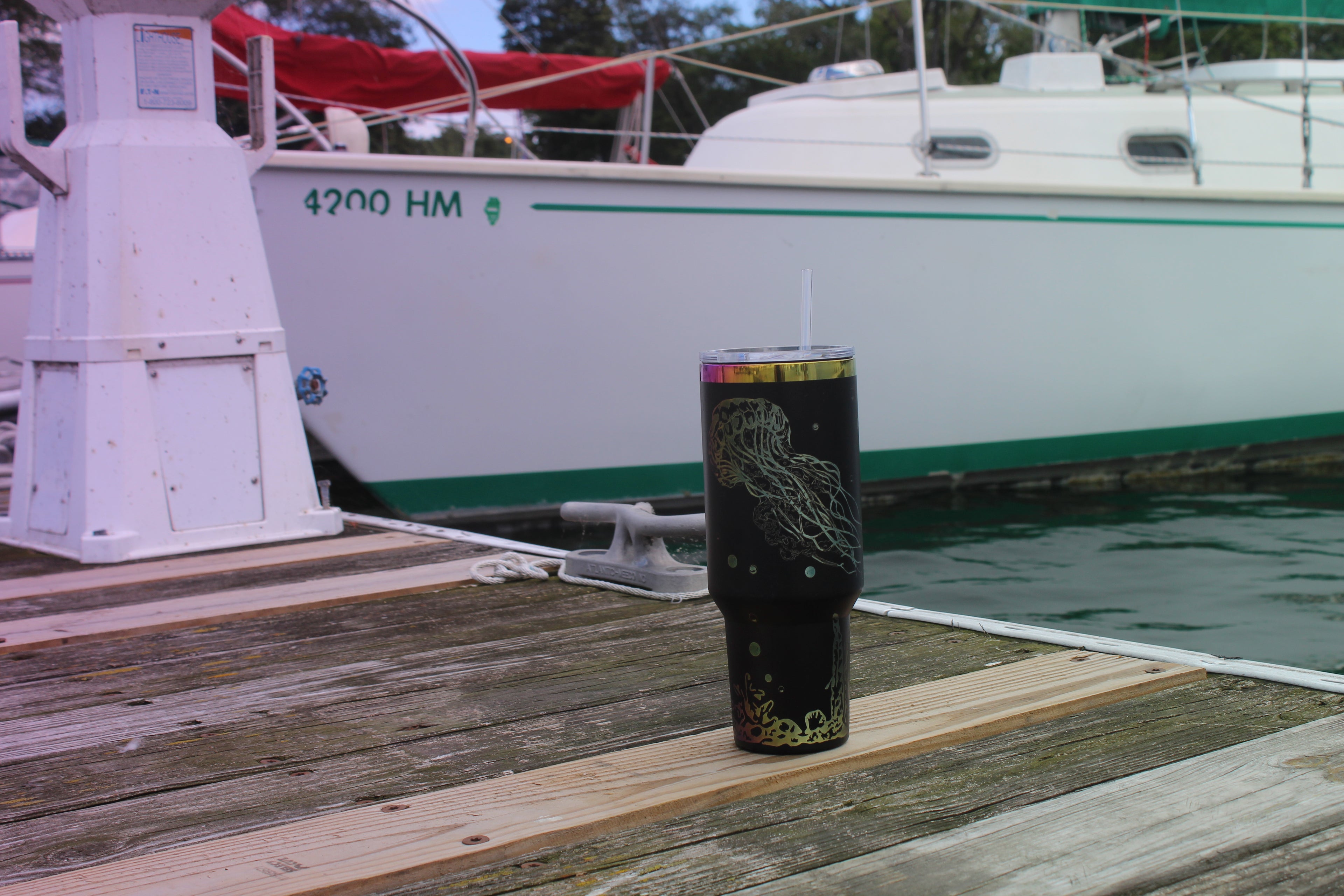 40oz Stainless Steel Tumbler with Straw & Lid – Ocean Jellyfish & Seahorse Design